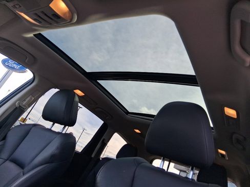 Used 2021 Subaru Ascent Limited w/ Technology Package image 17