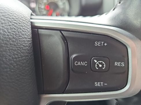 Used 2022 RAM 1500 Big Horn w/ Night Edition AWD/4WD image 22