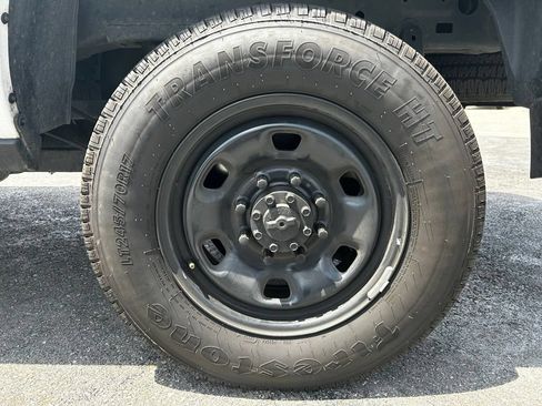 Used 2025 RAM 2500 Tradesman AWD/4WD image 3