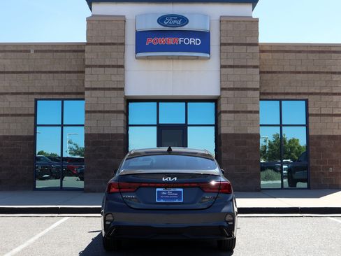 Used 2023 Kia Forte GT-Line FWD image 7