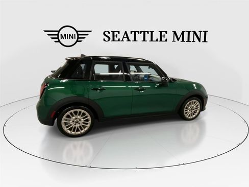 New 2026 MINI Cooper S image 12