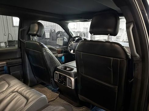 Used 2017 Ford F150 Platinum w/ Technology Package image 11