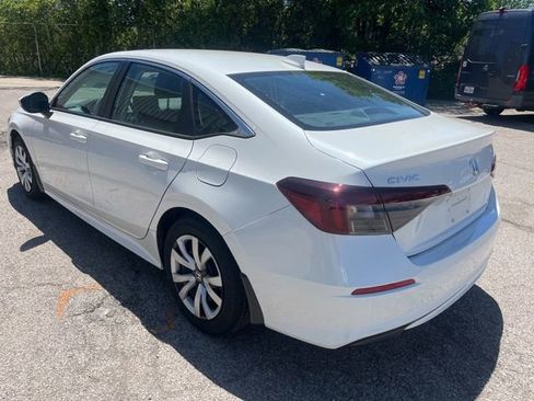 Certified 2025 Honda Civic LX image 5
