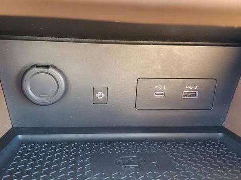 Used 2023 Nissan Pathfinder Platinum w/ Cargo Package image 37