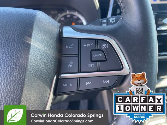 Used 2023 Toyota Highlander LE FWD image 17
