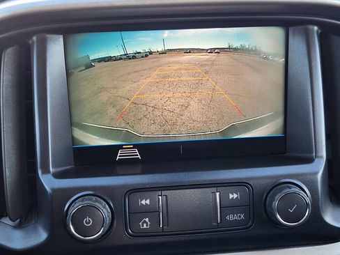 Used 2022 Chevrolet Colorado LT w/ Fleet Safety Package image 18