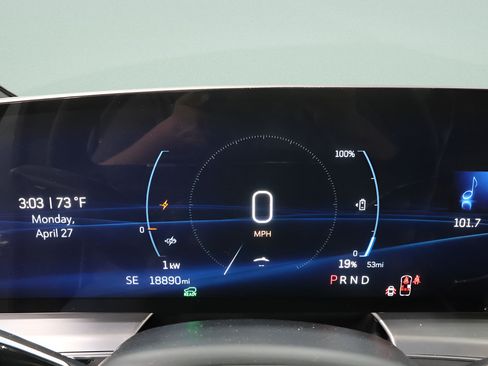 Used 2024 Cadillac Lyriq Sport AWD/4WD image 14