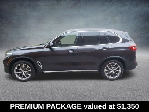 Used 2023 BMW X5 xDrive40i w/ Premium Package AWD/4WD image 2