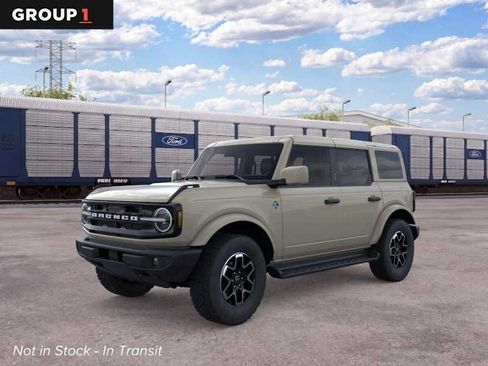 New 2026 Ford Bronco Outer Banks AWD/4WD image 1
