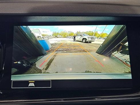 Certified 2023 Buick Envision Essence AWD/4WD image 10