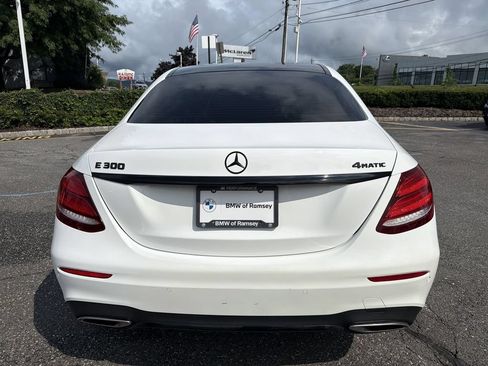 Used 2019 Mercedes-Benz E 300 4MATIC image 13