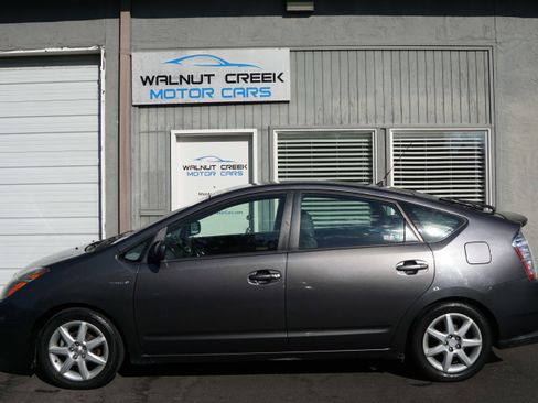 Used 2009 Toyota Prius Touring image 19