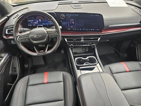 Used 2024 Chevrolet Traverse RS w/ LPO, Floor Liner Package image 23