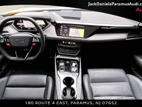 Used 2025 Audi RS e-tron GT performance w/ 21" Wheel Package AWD/4WD image 13