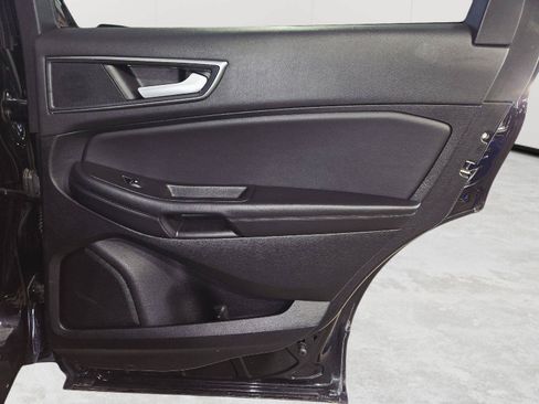 Used 2024 Ford Edge SE w/ Black Appearance Package AWD/4WD image 27