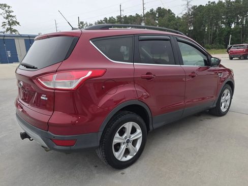 Used 2016 Ford Escape SE w/ SE Leather Comfort Package AWD/4WD image 17