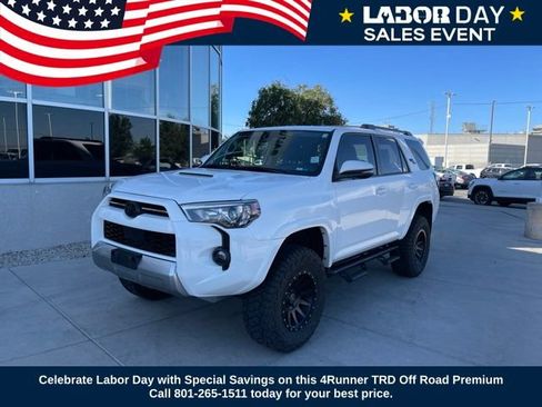 Used 2023 Toyota 4Runner TRD Off-Road Premium AWD/4WD image 1