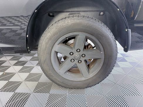 Used 2013 RAM 1500 Express image 26