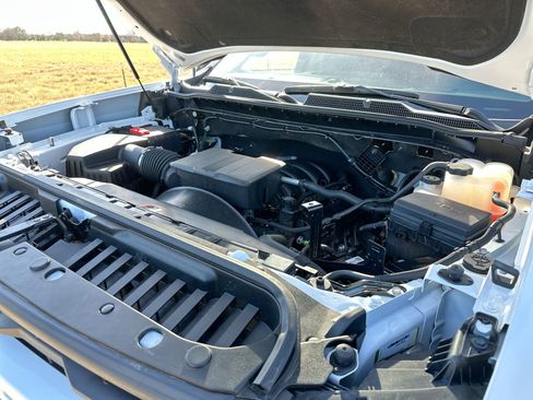 Used 2024 Chevrolet Silverado 2500 Custom w/ Custom Value Package image 25