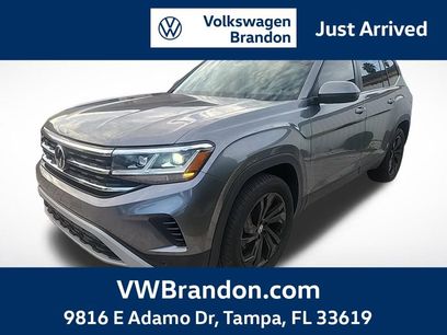 Used 2022 Volkswagen Atlas SE w/ Black Wheel Package