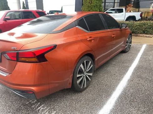 Used 2022 Nissan Altima 2.5 SR image 13