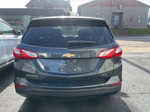 Used 2020 Chevrolet Equinox LS w/ LS Convenience Package image 10