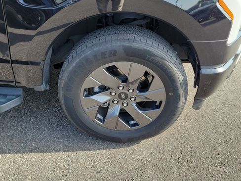 Used 2023 Ford F150 Lightning XLT w/ Equipment Group 312A High AWD/4WD image 39