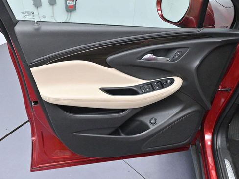Used 2019 Buick Envision Preferred AWD/4WD image 9