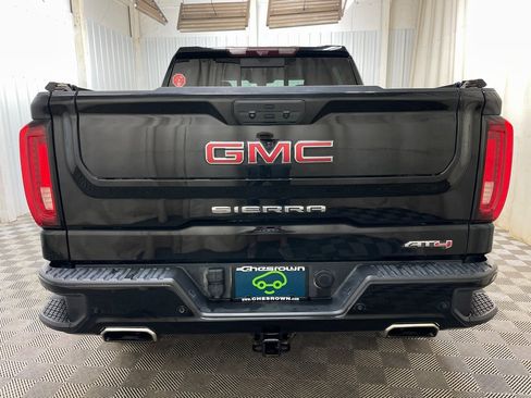 Certified 2021 GMC Sierra 1500 AT4 w/ AT4 Value Package image 26