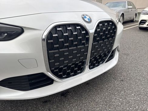 Used 2024 BMW 430i xDrive Coupe w/ Premium Package image 12