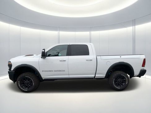 New 2026 RAM 2500 4x4 Crew Cab image 7