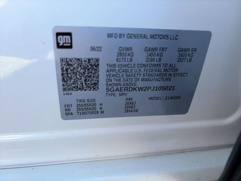 Used 2023 Buick Enclave Avenir w/ Avenir Technology Package image 36