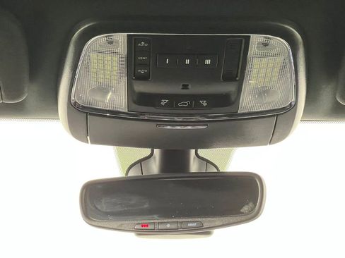 Used 2020 Dodge Durango R/T w/ Blacktop Package image 25