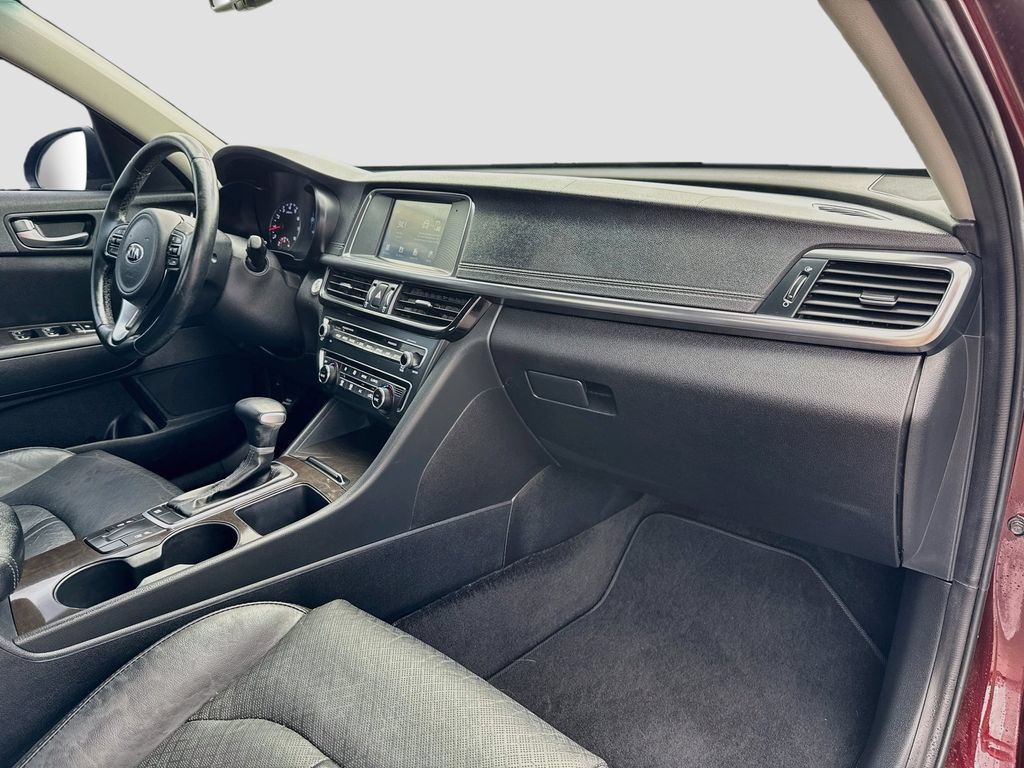 Used 2018 Kia Optima EX w/ Premium Package FWD image 28