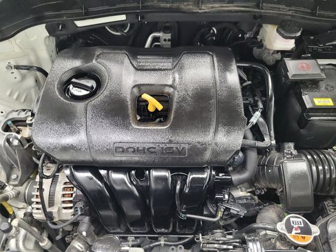 Used 2023 Kia Soul LX image 30