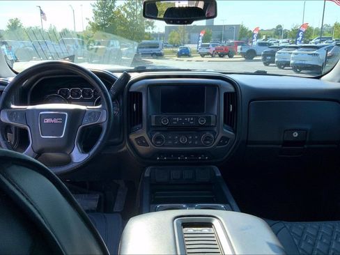 Used 2016 GMC Sierra 1500 SLE w/ All-Terrain Package AWD/4WD image 10