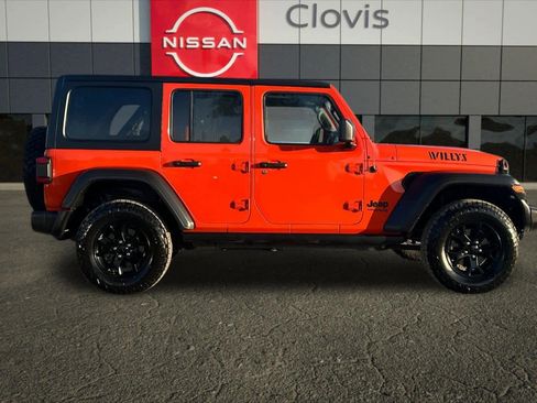 Used 2020 Jeep Wrangler Unlimited Sport image 9