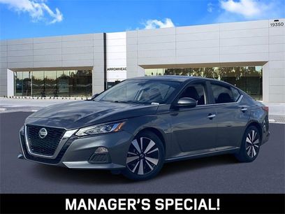 Used 2021 Nissan Altima 2.5 SV