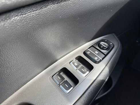 Used 2016 Kia Optima LX FWD image 22