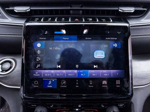 Used 2023 Jeep Grand Cherokee L Limited w/ Trailer Tow Group (B) image 21