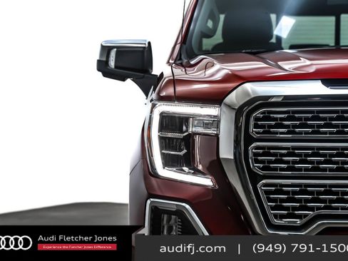 Used 2022 GMC Sierra 1500 Denali w/ Denali Premium Package image 14