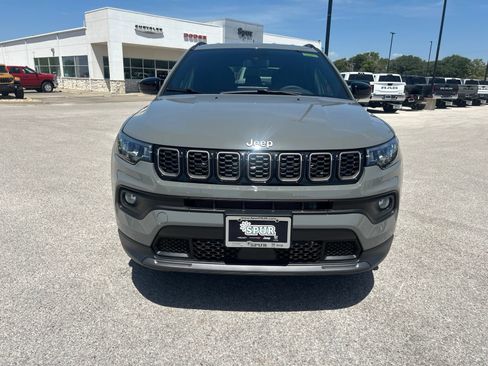 New 2026 Jeep Compass Latitude AWD/4WD image 8
