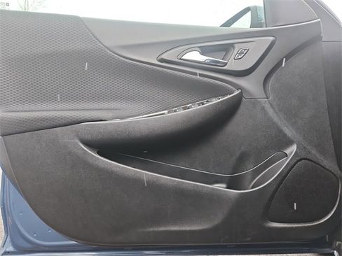 Certified 2025 Chevrolet Malibu RS image 21