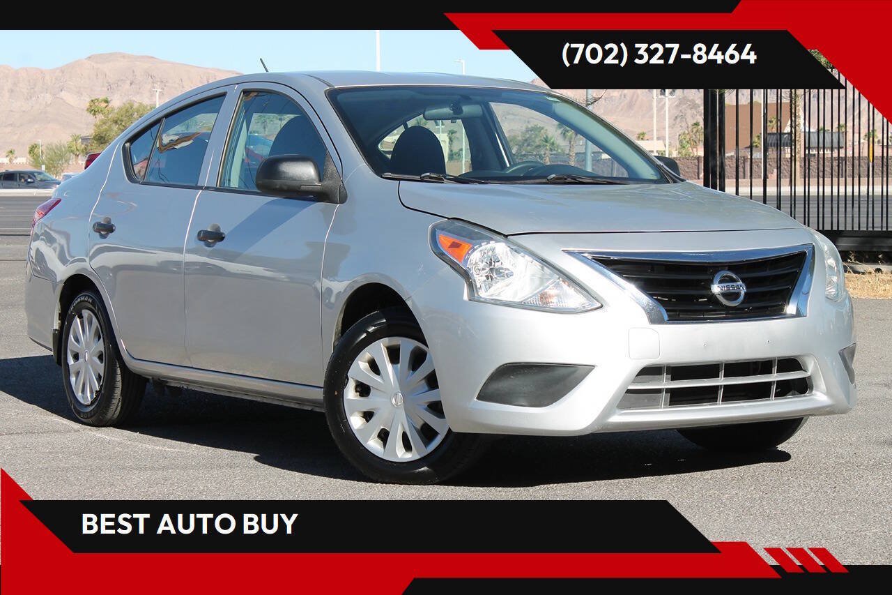 Used 2015 Nissan Versa S Plus FWD image 1