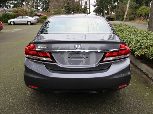 Used 2015 Honda Civic LX image 11