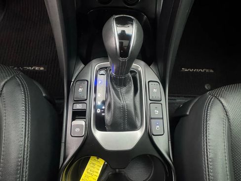 Used 2018 Hyundai Santa Fe AWD w/ SE Ultimate Tech Package 03 image 14