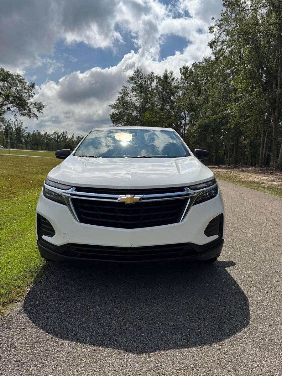 Used 2024 Chevrolet Equinox LS w/ LS Convenience Package FWD image 10