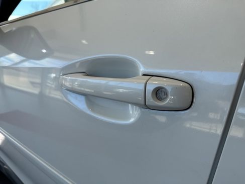 Used 2020 Subaru Outback Limited w/ Popular Package #2 image 13