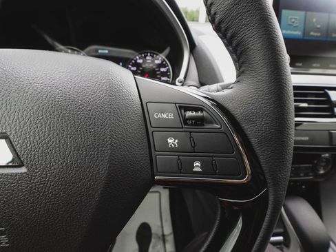 New 2026 Mitsubishi Eclipse Cross SE AWD/4WD image 23