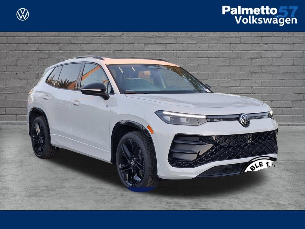 New 2026 Volkswagen Tiguan SE R-Line FWD image 1
